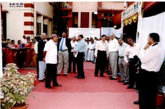 2008 Sh. Sharad Pawar visit to ICAR-CIRCOT on 1 November 2011 Image-24