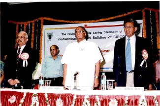 2008 Sh. Sharad Pawar visit to ICAR-CIRCOT on 1 November 2011 Image-31