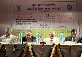 2011 Visit of Dr. S. Ayyappan on 25th Anniversary of Ginning Training Centre of ICAR-CIRCOT on 11 December 2011 Image-3