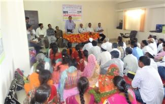 2014 TSP programme on Natural Dye at Narayngaon, Pune on 18 March 2014 Image-2