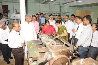 2013 Visit of Sh. K H Rao (Textile minister) and Smt. Panabakka Lakshmi (textile minister of state) to ICAR-CIRCOT on 11 October 2013 Image-3
